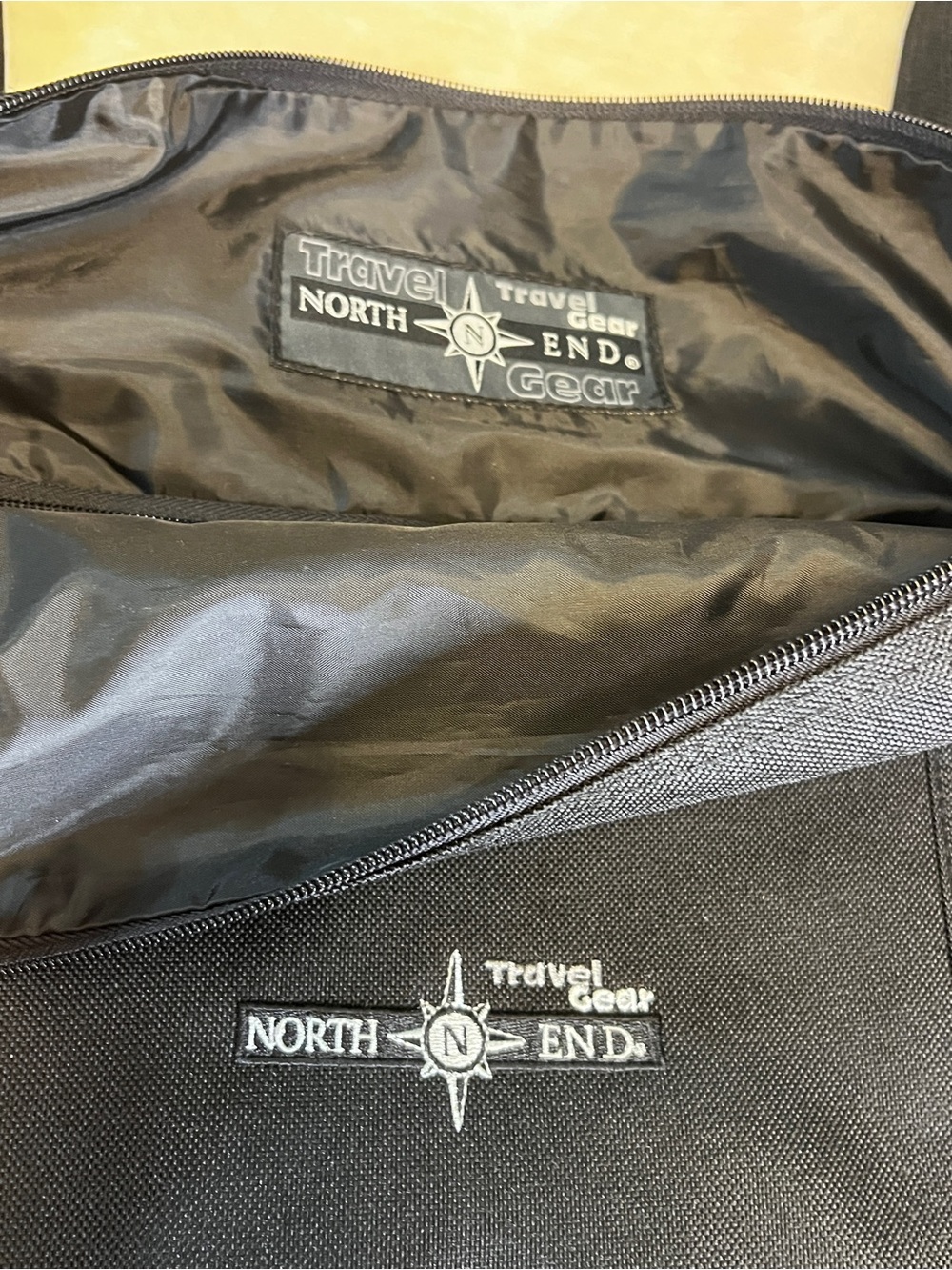 EUC North End Black Travel Duffel Bag, Sport bag weekends, Versatile Carryal - Picture 4 of 15